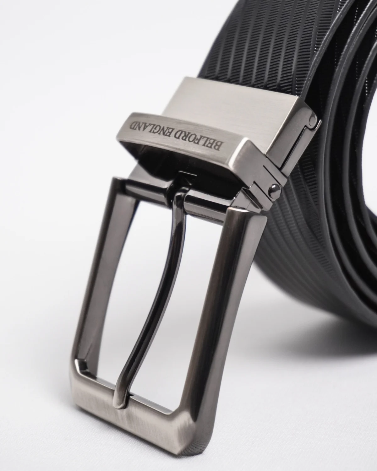 Luton Men's Original Leather Belt Reversible (Black & Brown) Luton Men's Original Leather Belt Reversible (Black & Brown)