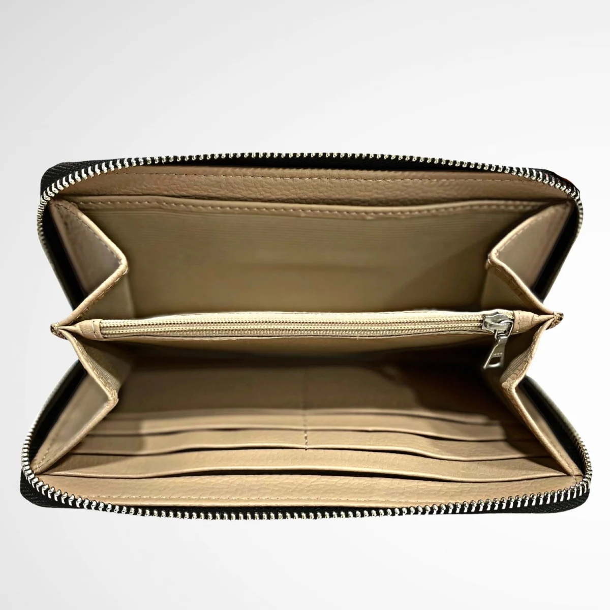 Lyra Women’s Original Leather Wallet (Made with Sheep Animal Skin) Lyra Women’s Original Leather Wallet (Made with Sheep Animal Skin)