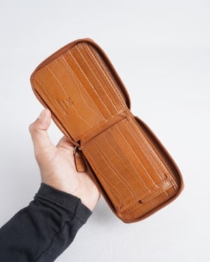 Tokyo Men’s Original Leather Wallet ( Almond Croco Brown)