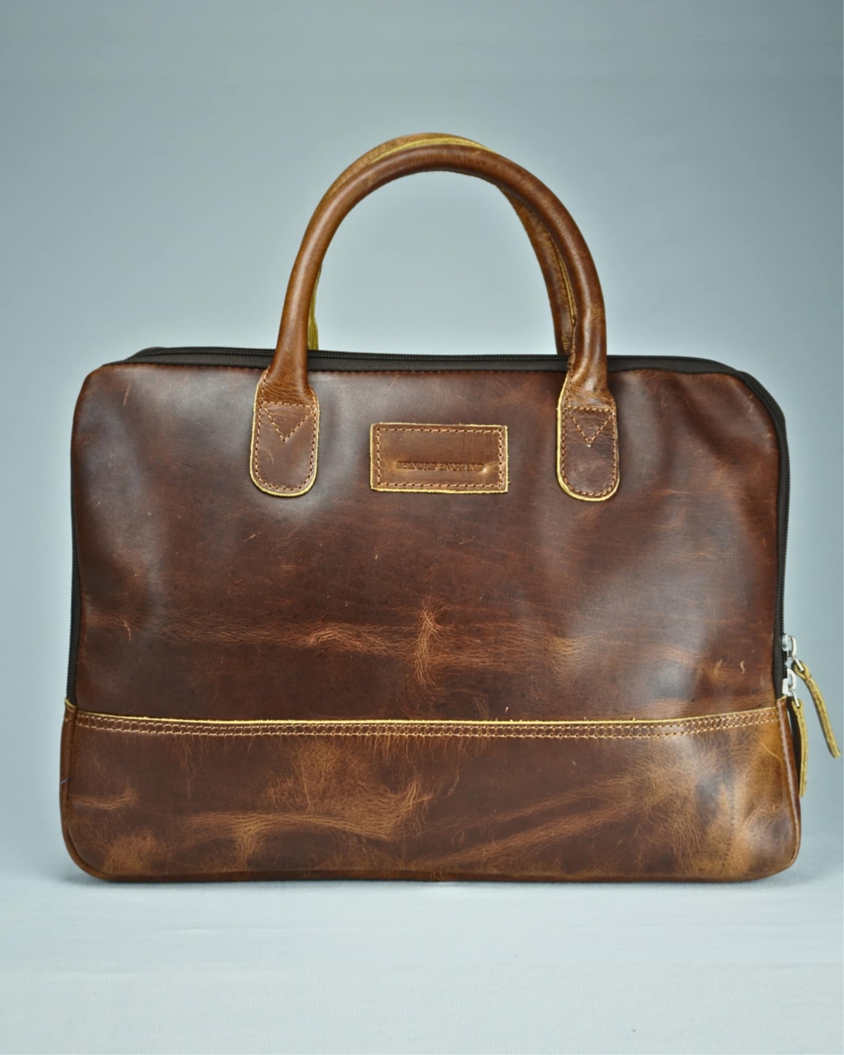Executive Sleek Series - Men's Original Leather Laptop Bag (Tan) Executive Sleek Series - Men's Original Leather Laptop Bag (Tan)