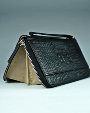Lyra Women’s Original Leather Wallet (Made with Sheep Animal Skin)