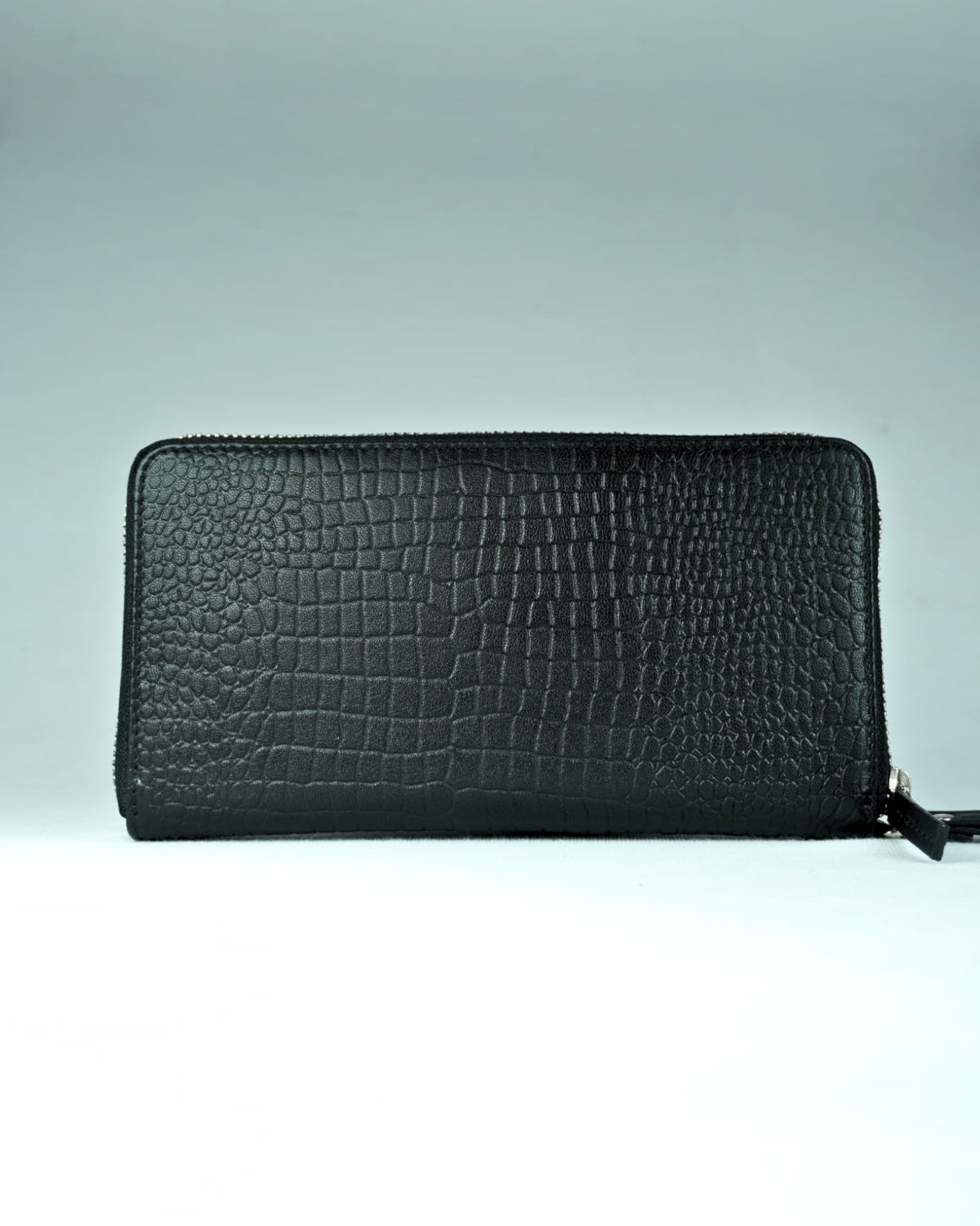 Lyra Women’s Original Leather Wallet (Made with Sheep Animal Skin)