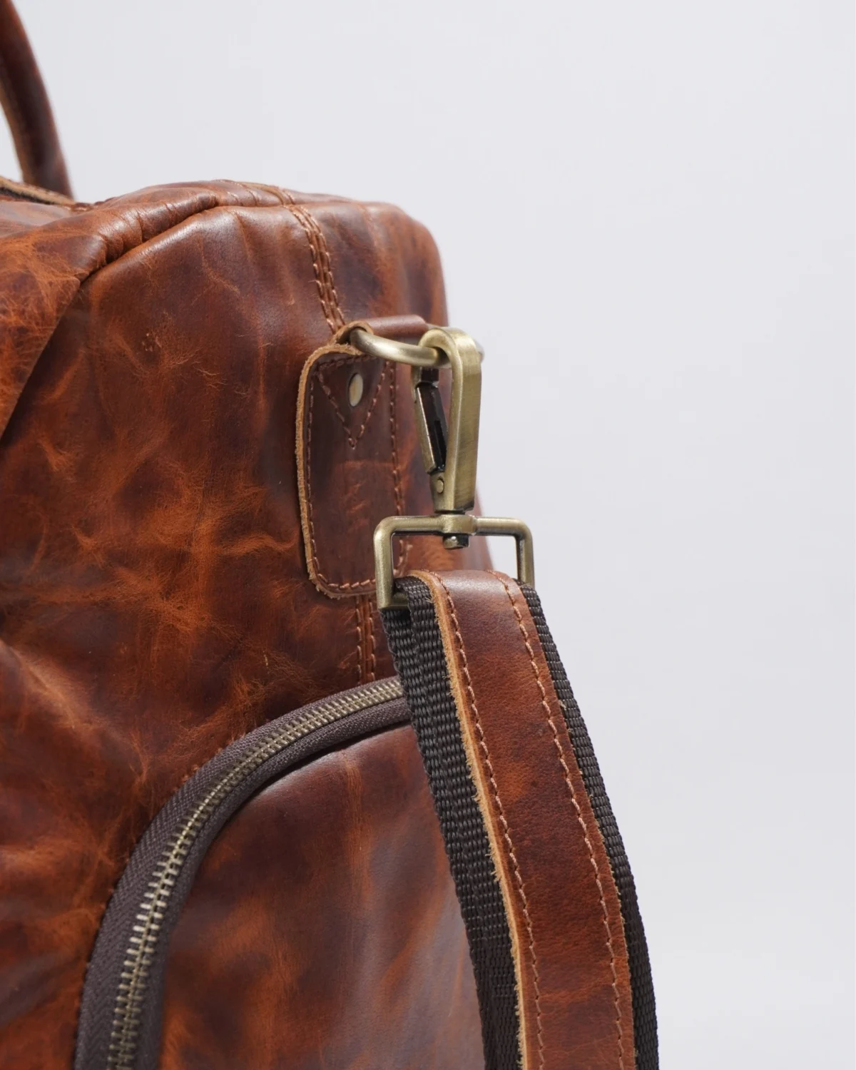 BroadMan - Original Leather Travel Bag (Legacy Tan) BroadMan - Original Leather Travel Bag (Legacy Tan)