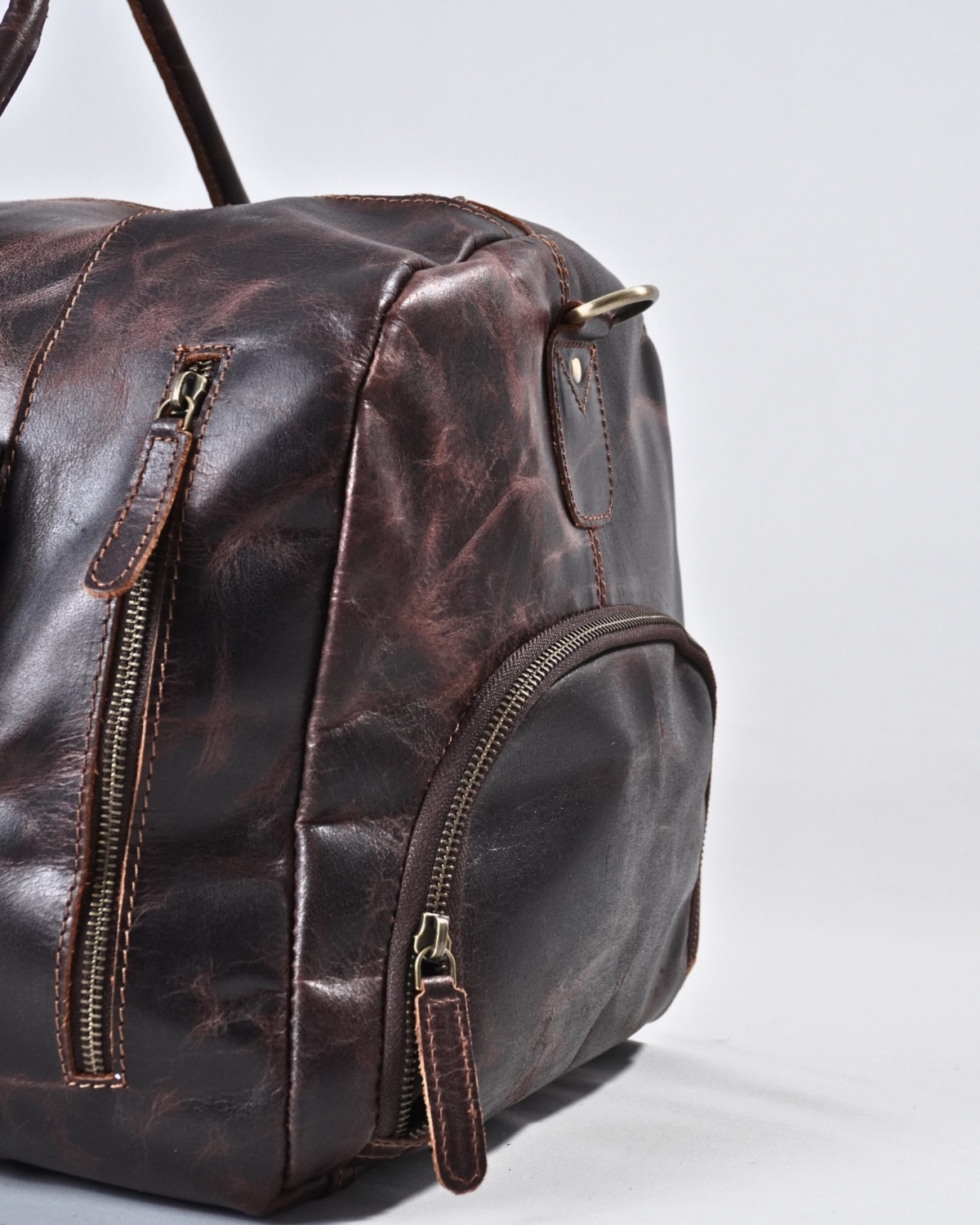 The Heritage Original Leather Travel Bag (Vintage Brown) The Heritage Original Leather Travel Bag (Vintage Brown)