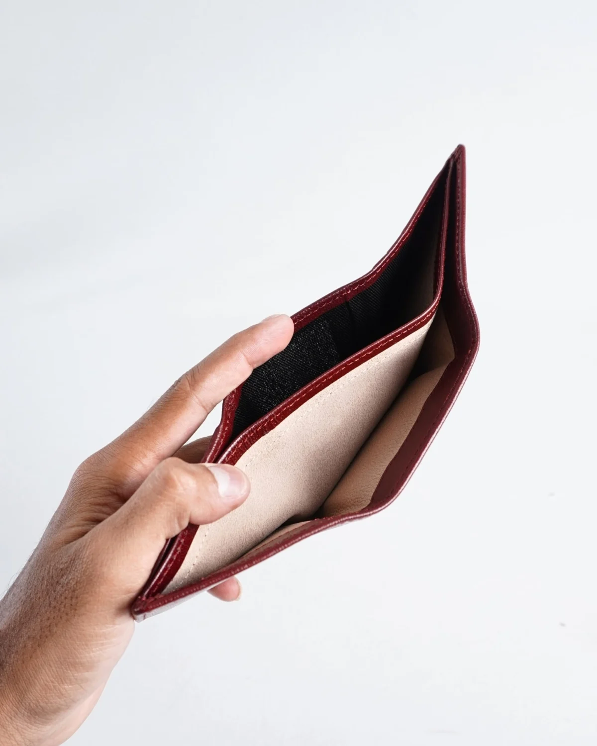 Dublin - Men’s Original Leather Trifold Wallet (Brown & Cherry Blend) Dublin - Men’s Original Leather Trifold Wallet (Brown & Cherry Blend)