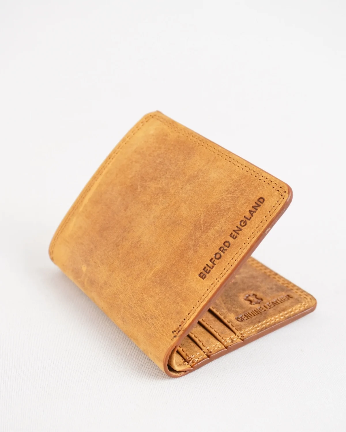 Aubrey - Men’s Original Leather Wallet (Rugged Tan) Aubrey - Men’s Original Leather Wallet (Rugged Tan)