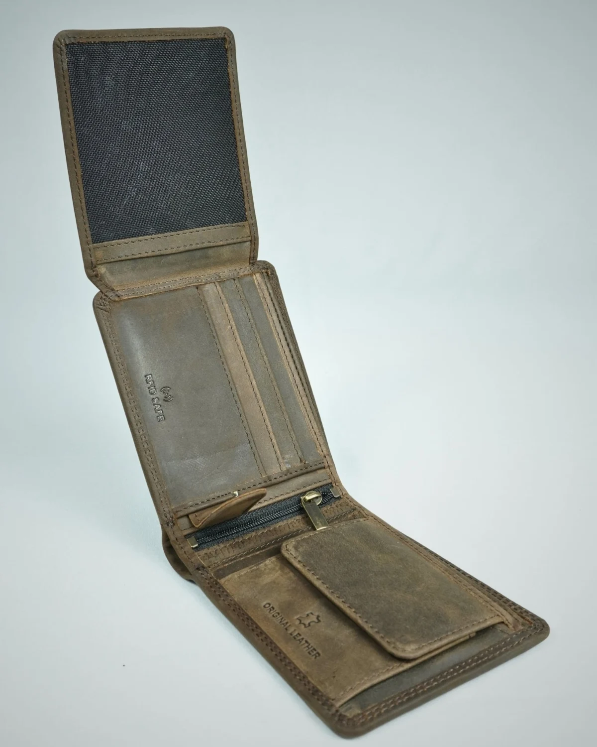 Cambridge Men’s Original Leather Wallet (Vintage Rustic Brown) Cambridge Men’s Original Leather Wallet (Vintage Rustic Brown)