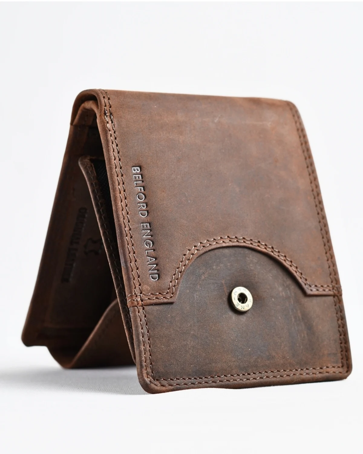 Derby - Men’s Original Leather Wallet (Rugged Series) Derby - Men’s Original Leather Wallet (Rugged Series)
