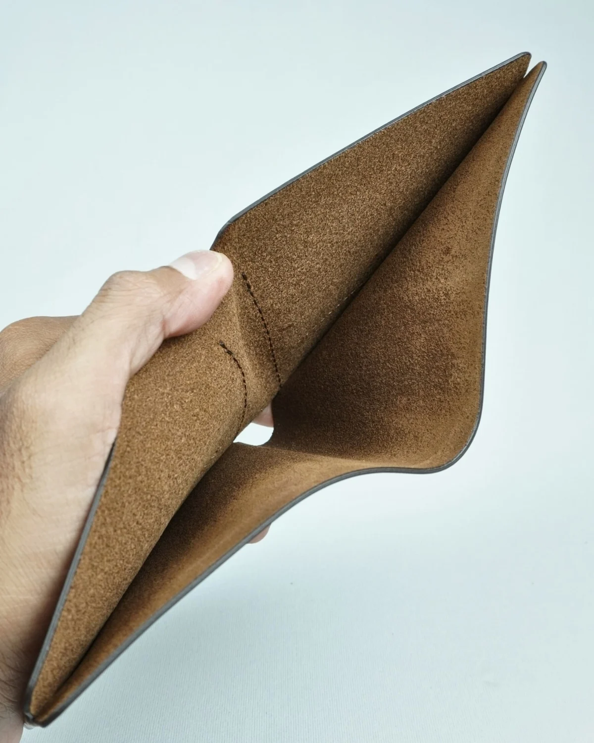 Berlin - Men’s Original Leather Sleek Wallet (Lux Brown) Berlin - Men’s Original Leather Sleek Wallet (Lux Brown)