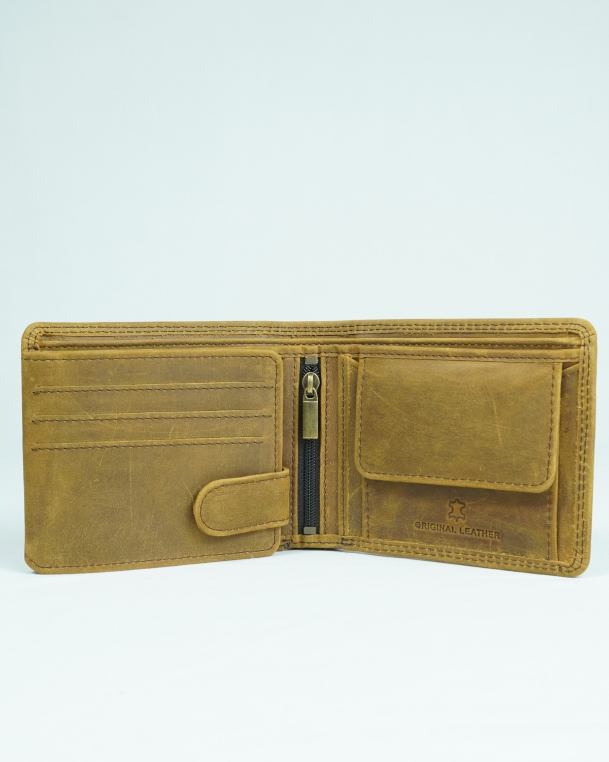 Cambridge - Men’s Original Leather Wallet (Hazel Brown) Cambridge - Men’s Original Leather Wallet (Hazel Brown)