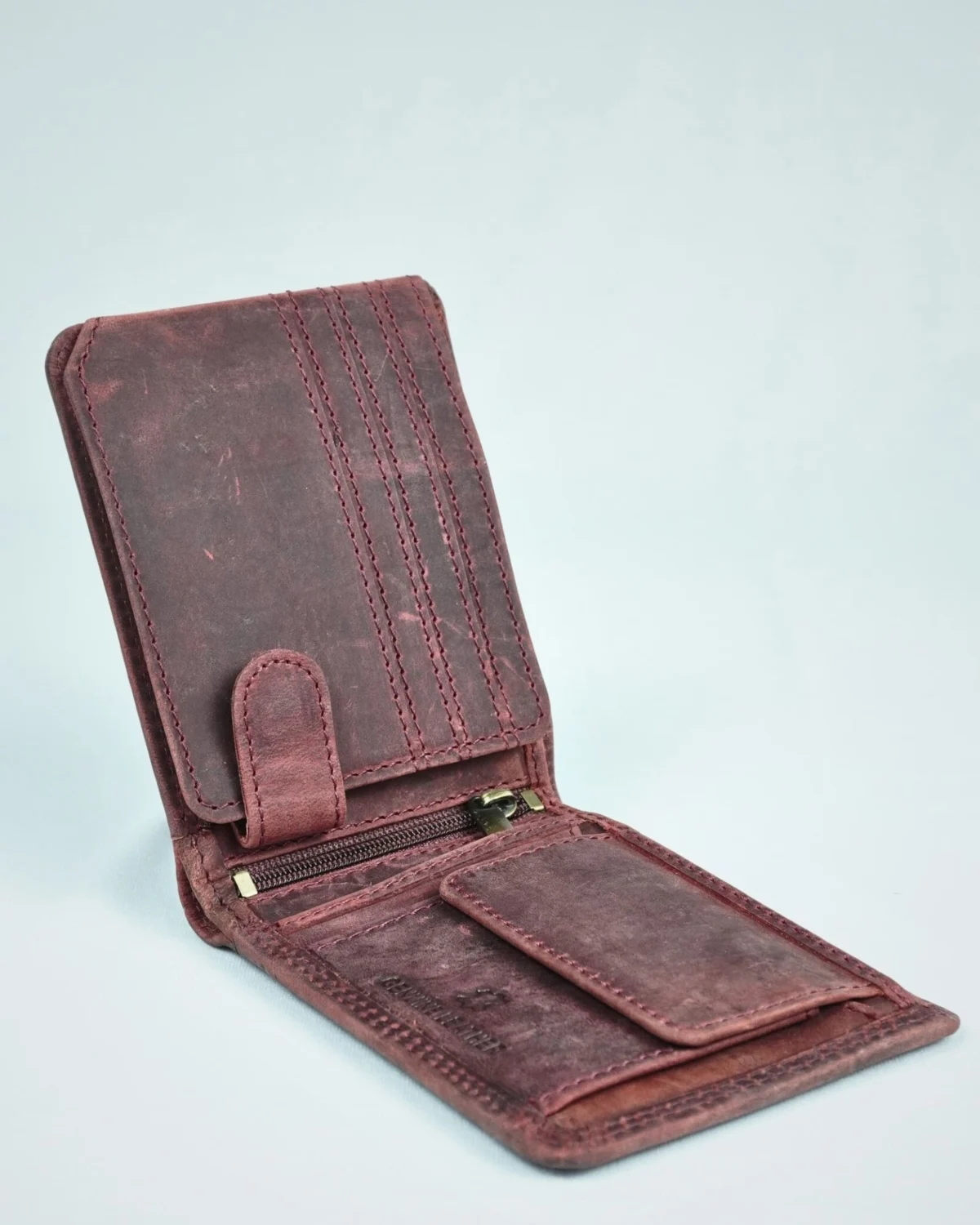 Cambridge Men’s Original Leather Wallet (Rugged Cherry) Cambridge Men’s Original Leather Wallet (Rugged Cherry)
