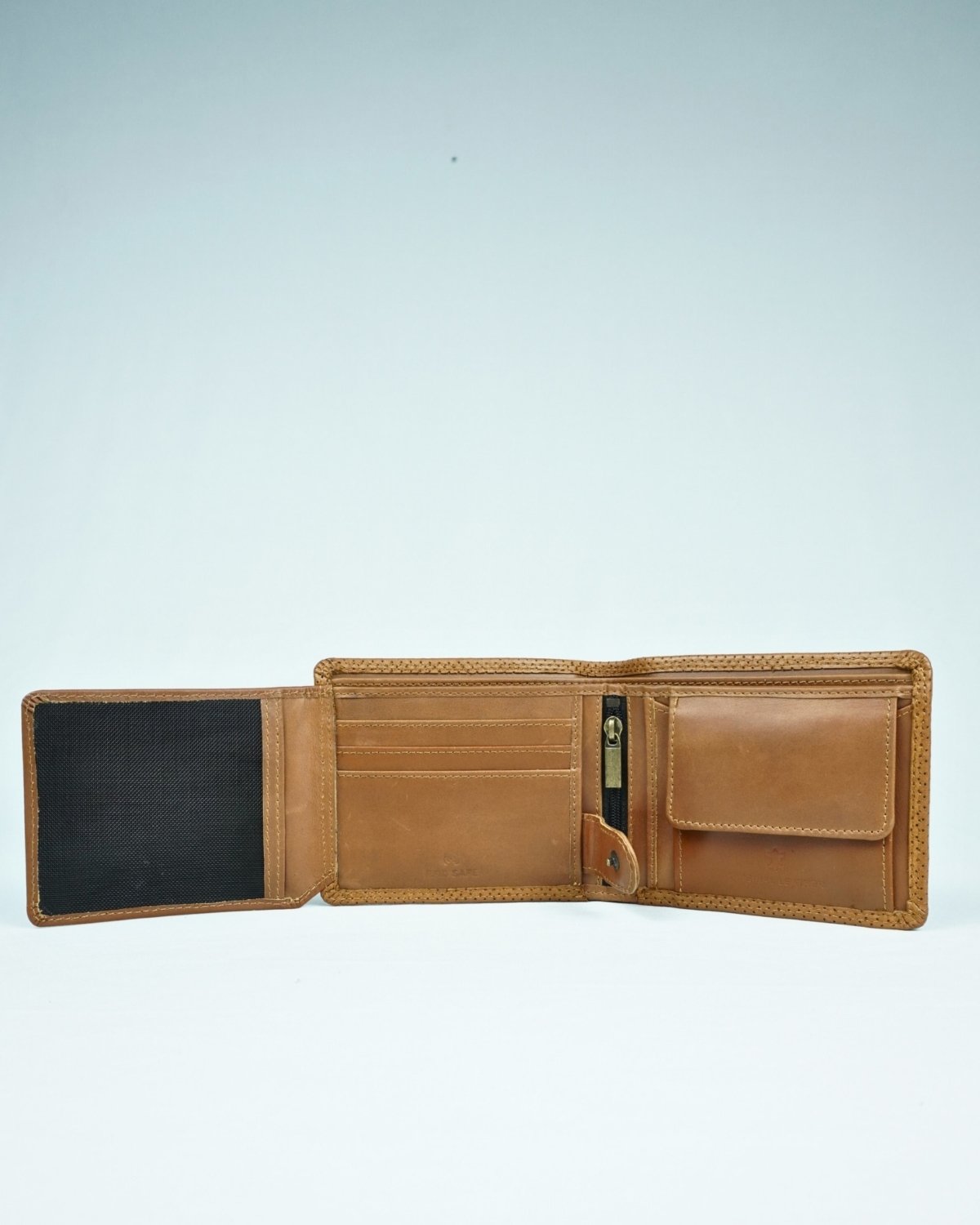 Cambridge Men’s Original Soft Leather Wallet (Premium Brown)