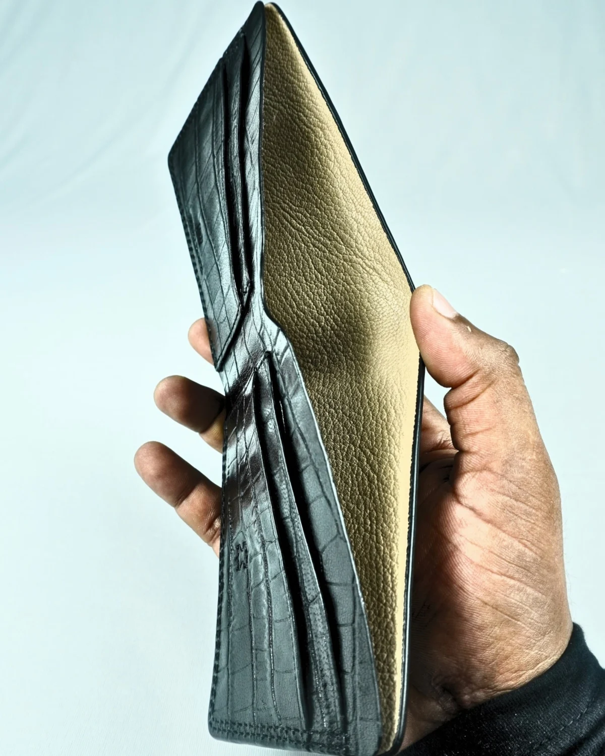 Berlin (Sleek Series) - Men’s Original Leather Wallet Berlin (Sleek Series) - Men’s Original Leather Wallet