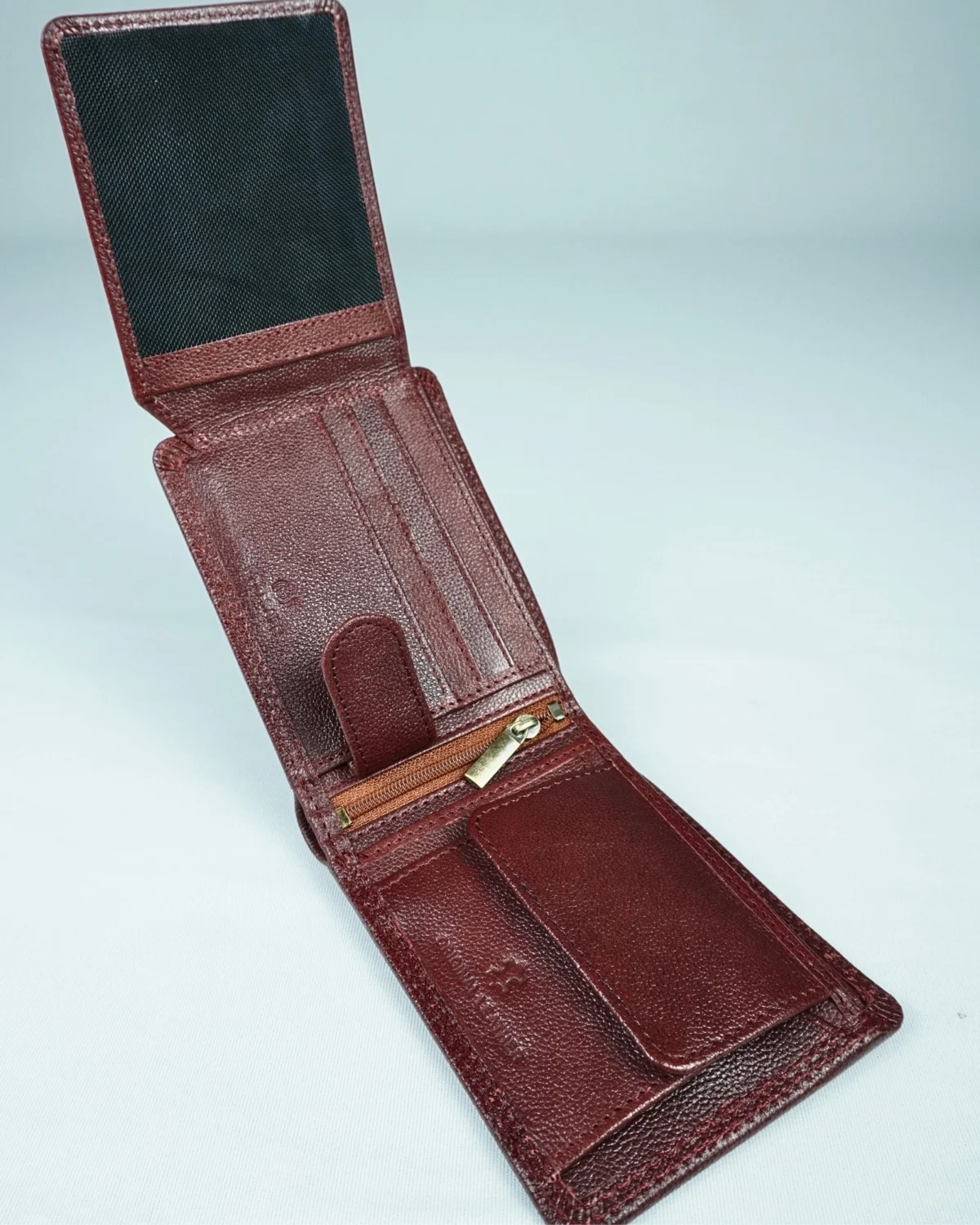 Cambridge (Limited Edition) Men’s Original Leather Wallet Cambridge (Limited Edition) Men’s Original Leather Wallet