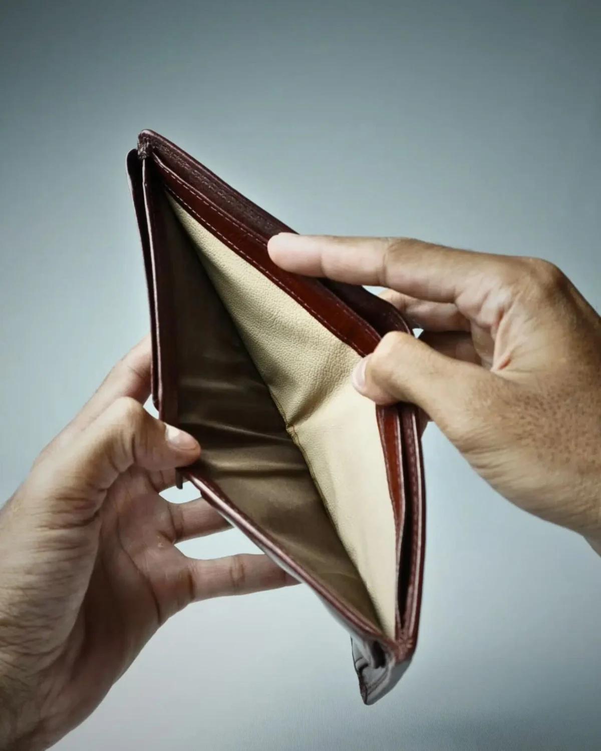 Cambridge (Limited Edition) Men’s Original Leather Wallet Cambridge (Limited Edition) Men’s Original Leather Wallet