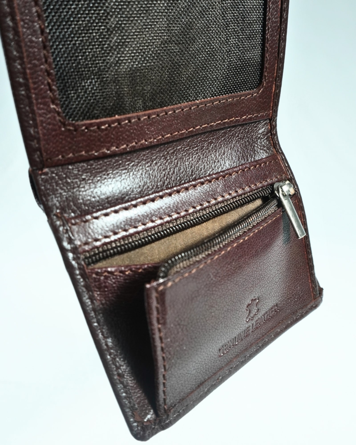 Dublin - Men’s Original Leather Trifold Wallet (Cherry) Dublin - Men’s Original Leather Trifold Wallet (Cherry)
