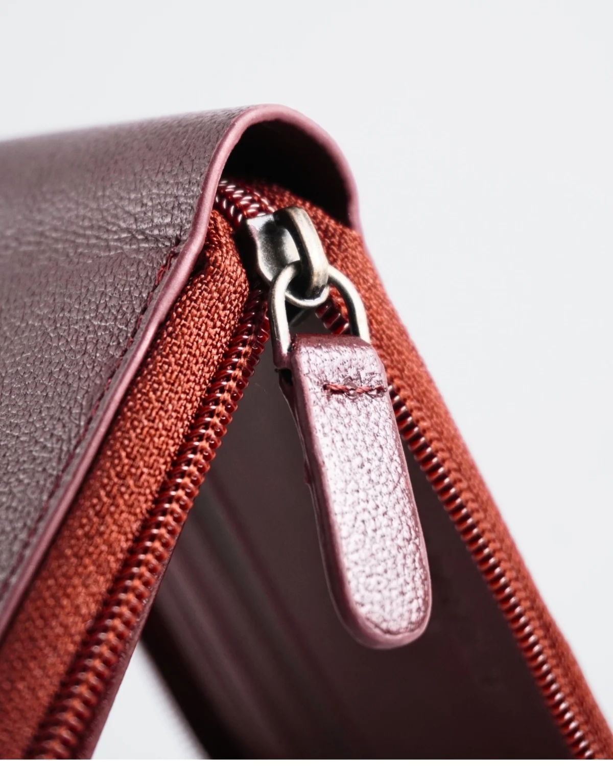 Harry - Original Leather Wallet (Zip Around Wallet) Harry - Original Leather Wallet (Zip Around Wallet)