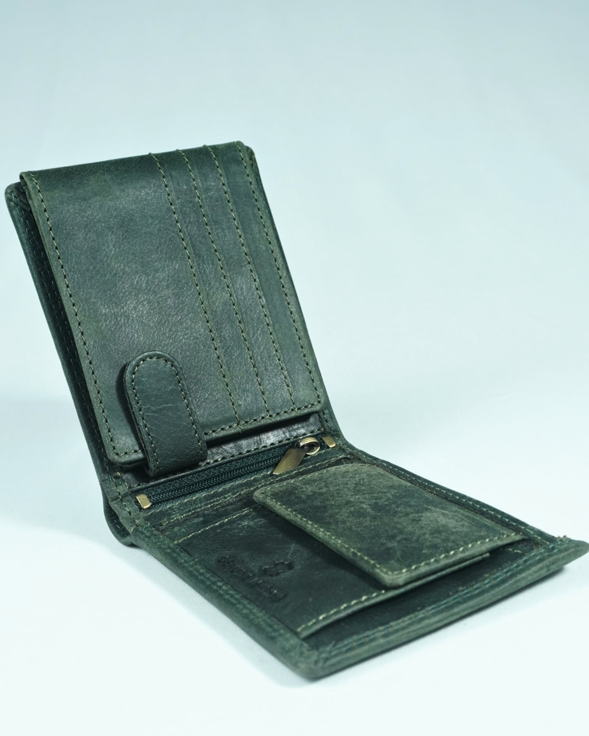 Harvard Men’s Original Soft Leather Wallet (Rugged Pine) Harvard Men’s Original Soft Leather Wallet (Rugged Pine)