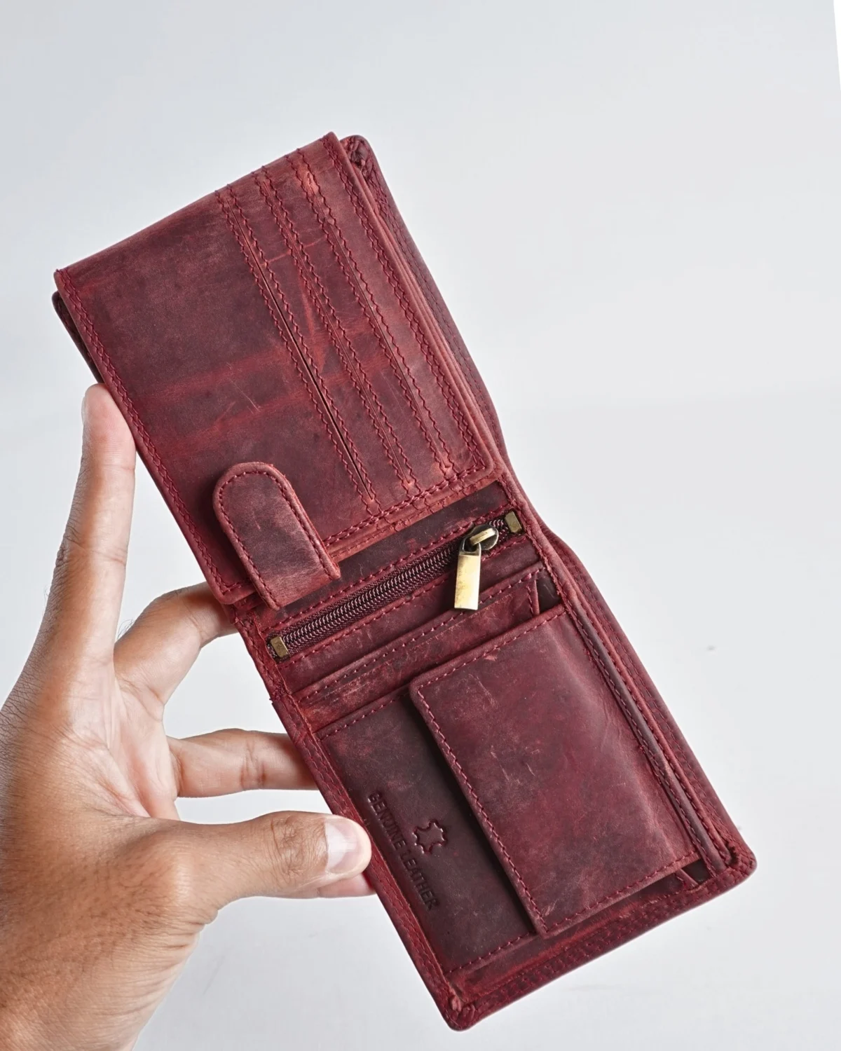 Harvard Men’s Original Soft Leather Wallet (Rugged Cherry) Harvard Men’s Original Soft Leather Wallet (Rugged Cherry)