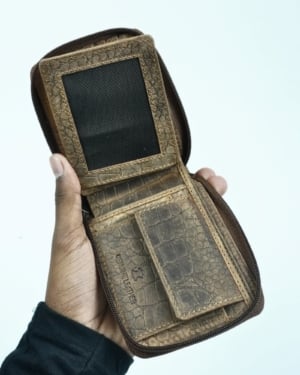 Tokyo Men’s Original Leather Wallet (Croco Rugged Brown)
