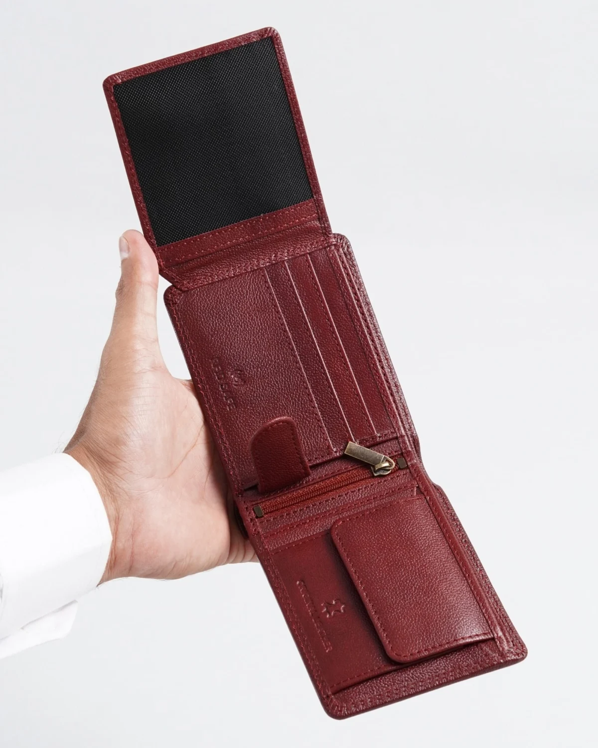 Cambridge Men’s Original Leather Wallet (Brown & Cherry Blend) Cambridge Men’s Original Leather Wallet (Brown & Cherry Blend)