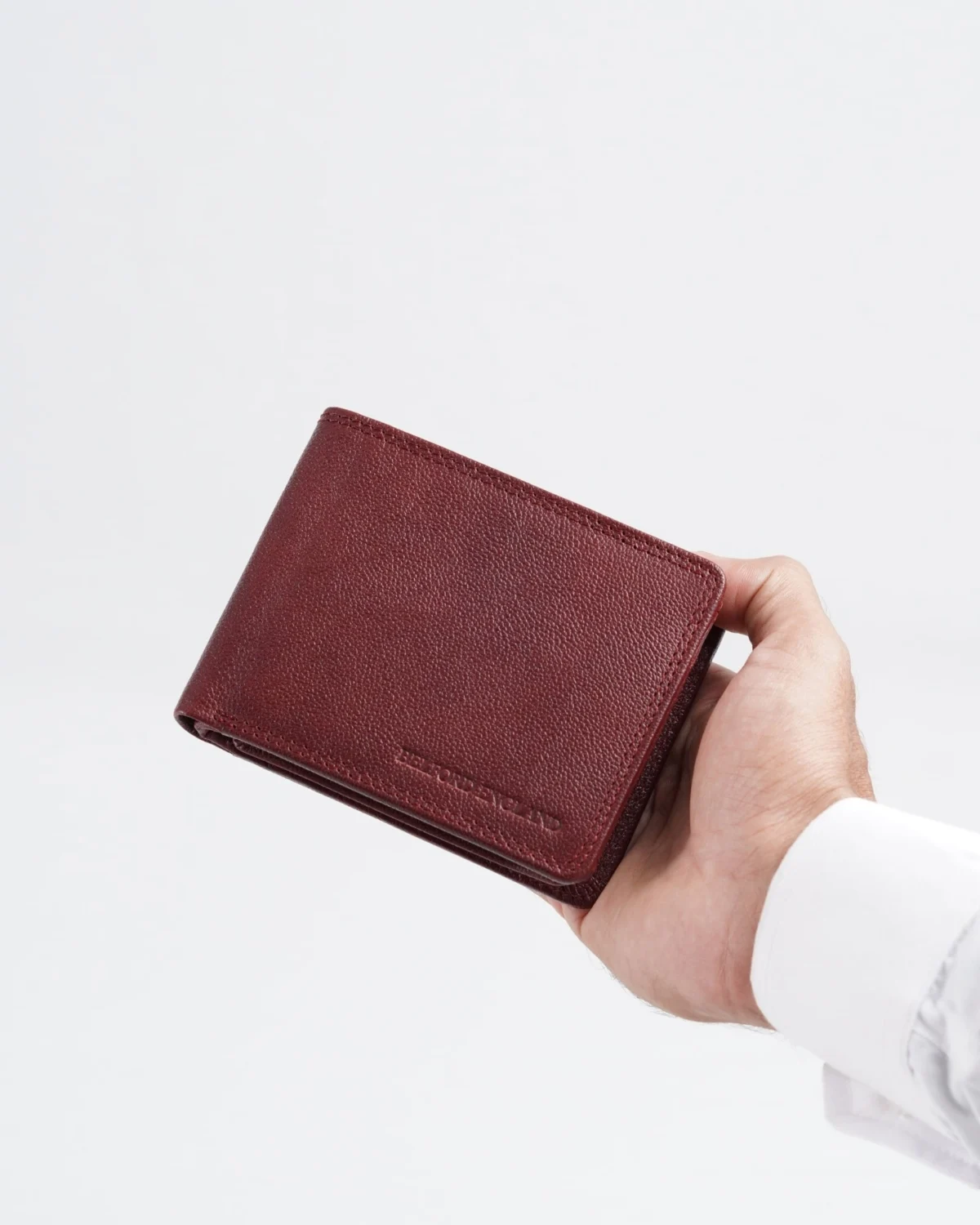 Cambridge Men’s Original Leather Wallet (Brown & Cherry Blend) Cambridge Men’s Original Leather Wallet (Brown & Cherry Blend)