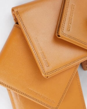 Cambridge - Men’s Original Leather Wallet (Executive Tan)