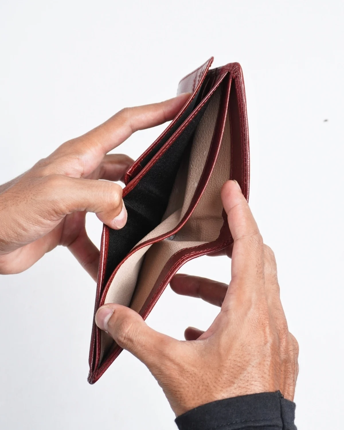 Hudson Men’s Original Leather Wallet (Brown & Cherry Blend) Hudson Men’s Original Leather Wallet (Brown & Cherry Blend)