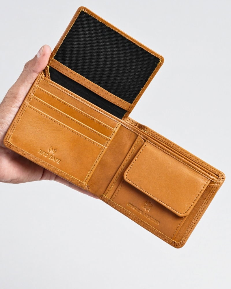 Tanner Men’s Original Leather Wallet (Almond Brown)