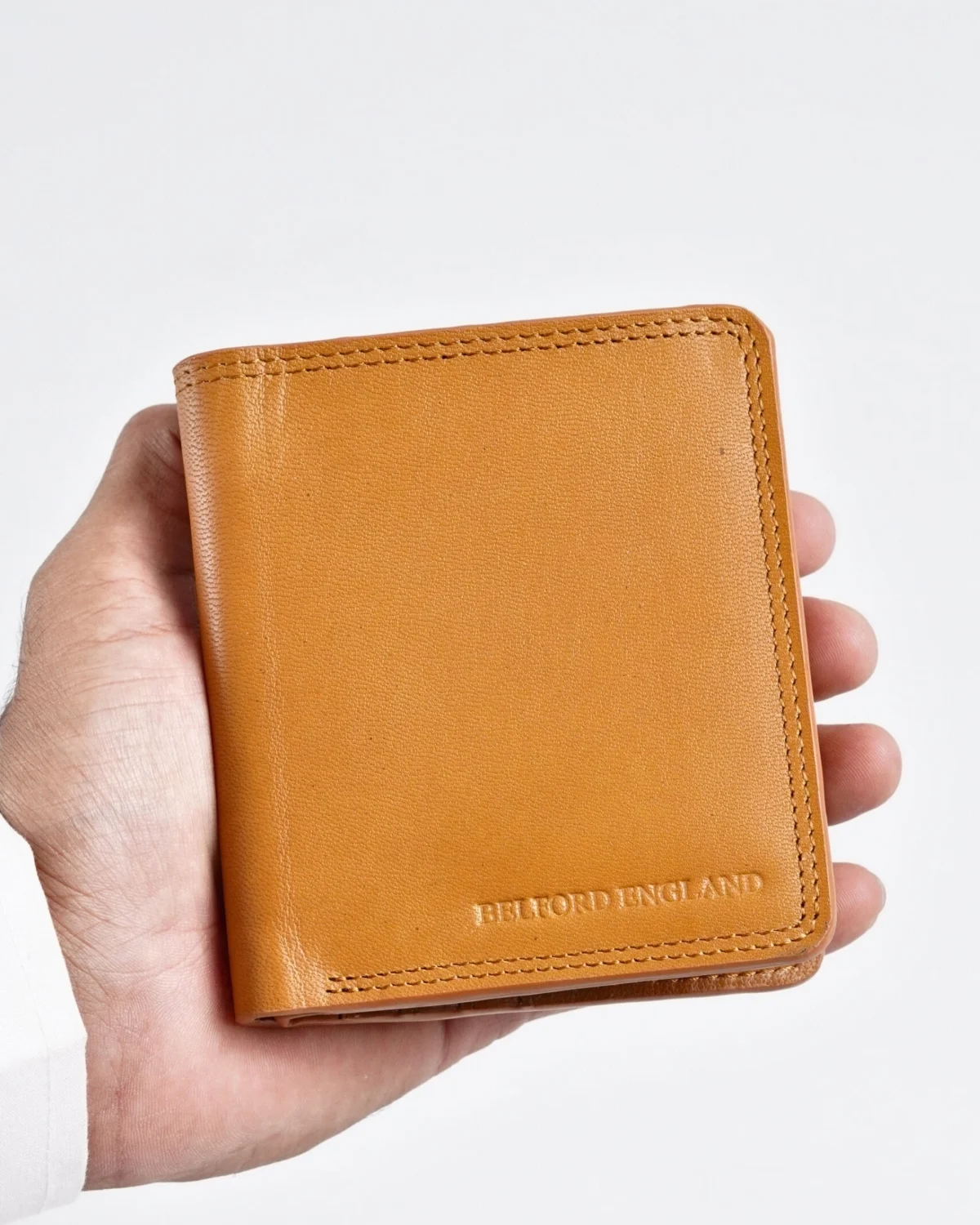 Aubrey - Men’s Original Leather Wallet (Almond Brown) Aubrey - Men’s Original Leather Wallet (Almond Brown)