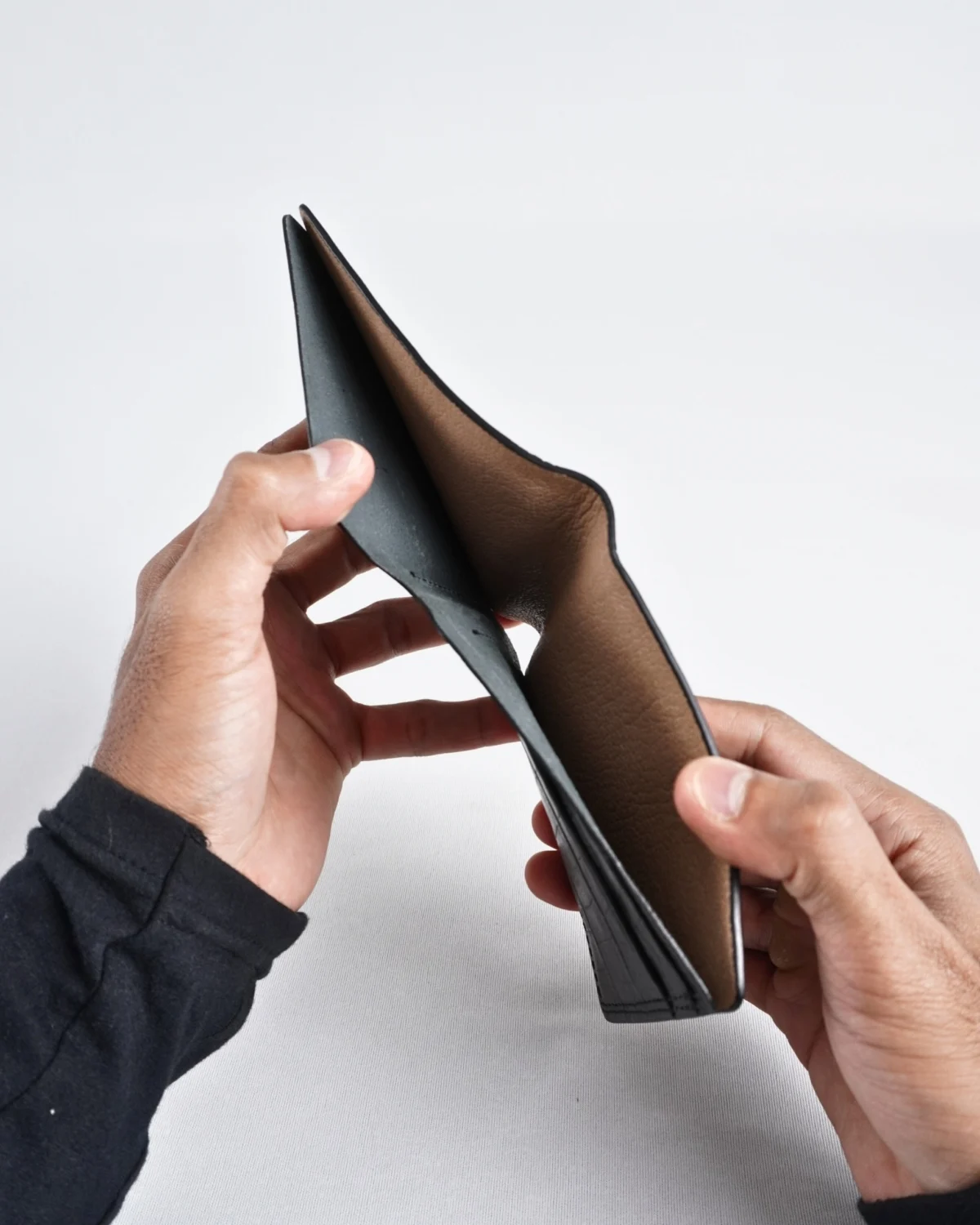 Berlin - Men’s Original Leather Wallet (Croco Black) Berlin - Men’s Original Leather Wallet (Croco Black)