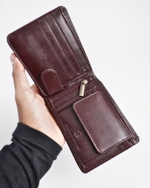 Cambridge Men’s Original Leather Wallet (Luxury Cherry)