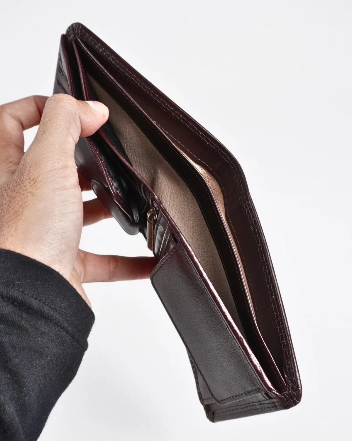 Cambridge Men’s Original Leather Wallet (Luxury Cherry) Cambridge Men’s Original Leather Wallet (Luxury Cherry)