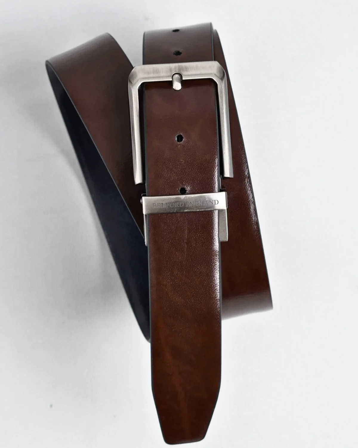 Chicago - Men's Original Leather Belt Reversible (Dark Blue & Brown) Chicago - Men's Original Leather Belt Reversible (Dark Blue & Brown)