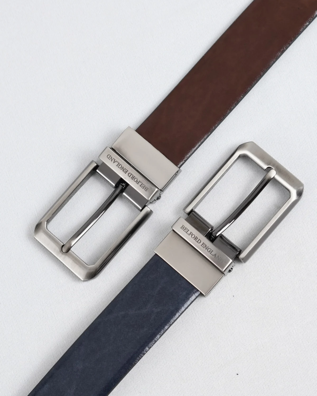 Chicago - Men's Original Leather Belt Reversible (Dark Blue & Brown) Chicago - Men's Original Leather Belt Reversible (Dark Blue & Brown)
