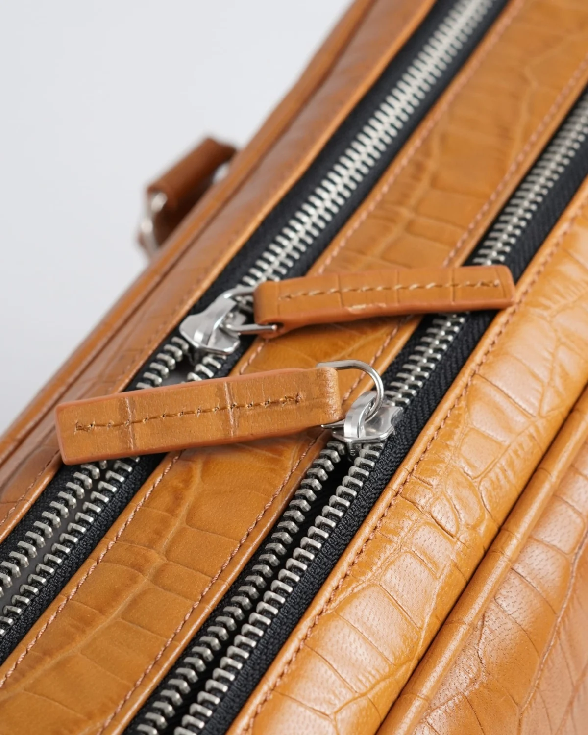 Executive Men's Original Leather Briefcase (Croco Rich Tan) Executive Men's Original Leather Briefcase (Croco Rich Tan)