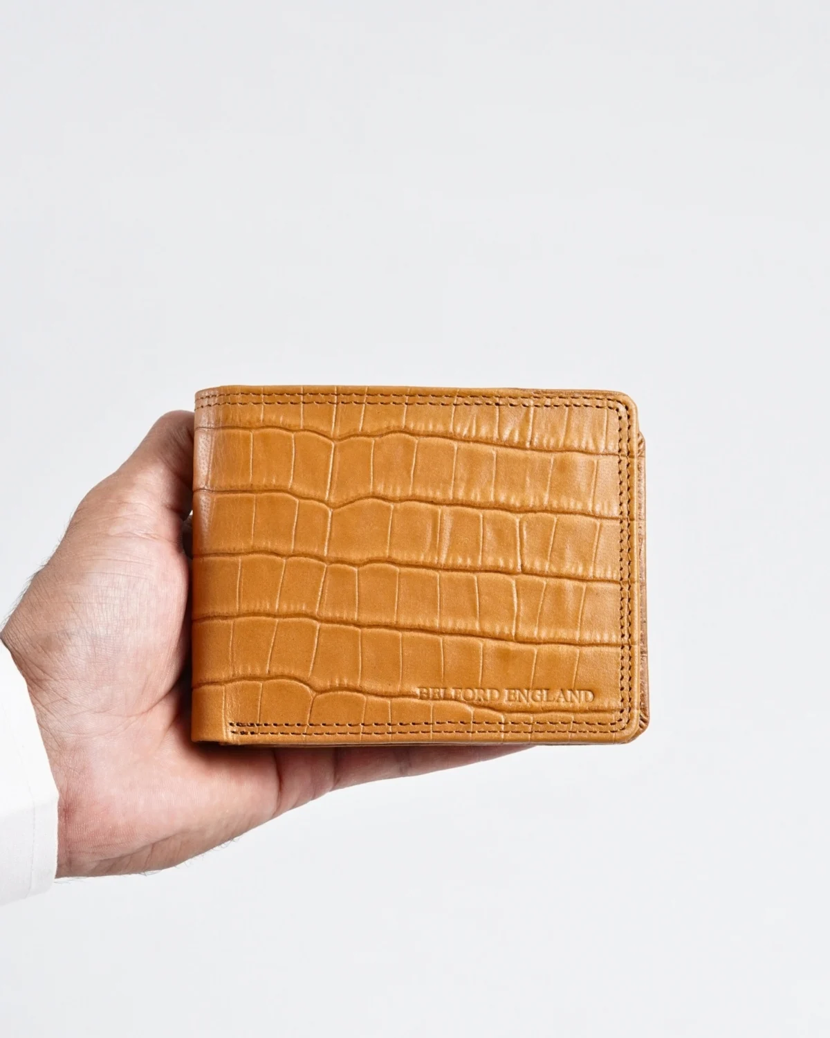 Hudson Men’s Original Leather Wallet (Almond Croco Brown) Hudson Men’s Original Leather Wallet (Almond Croco Brown)