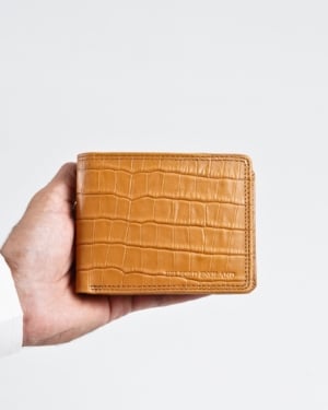 Hudson Men’s Original Leather Wallet (Almond Croco Brown)