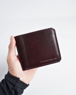 LiverPool - Sleek Men’s Original Leather Wallet (Cherry)