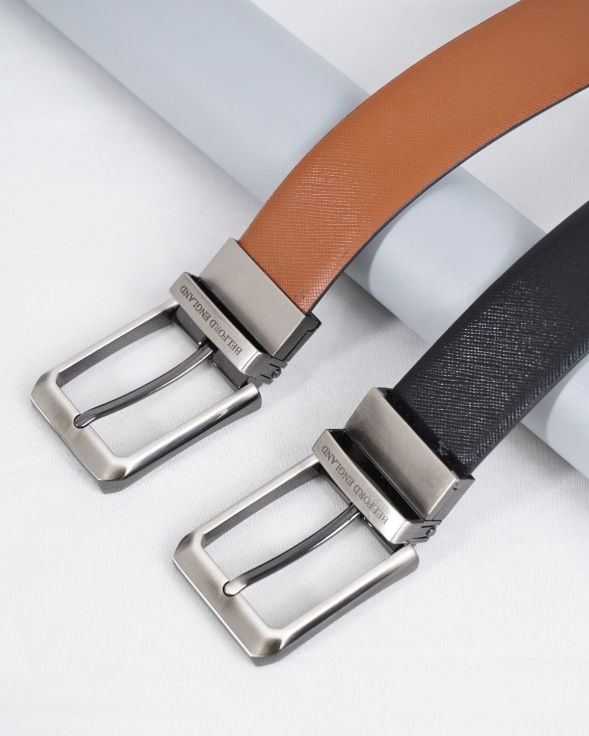 Saffiano Men's Original Leather Belt Reversible (Black & Tan) Saffiano Men's Original Leather Belt Reversible (Black & Tan)