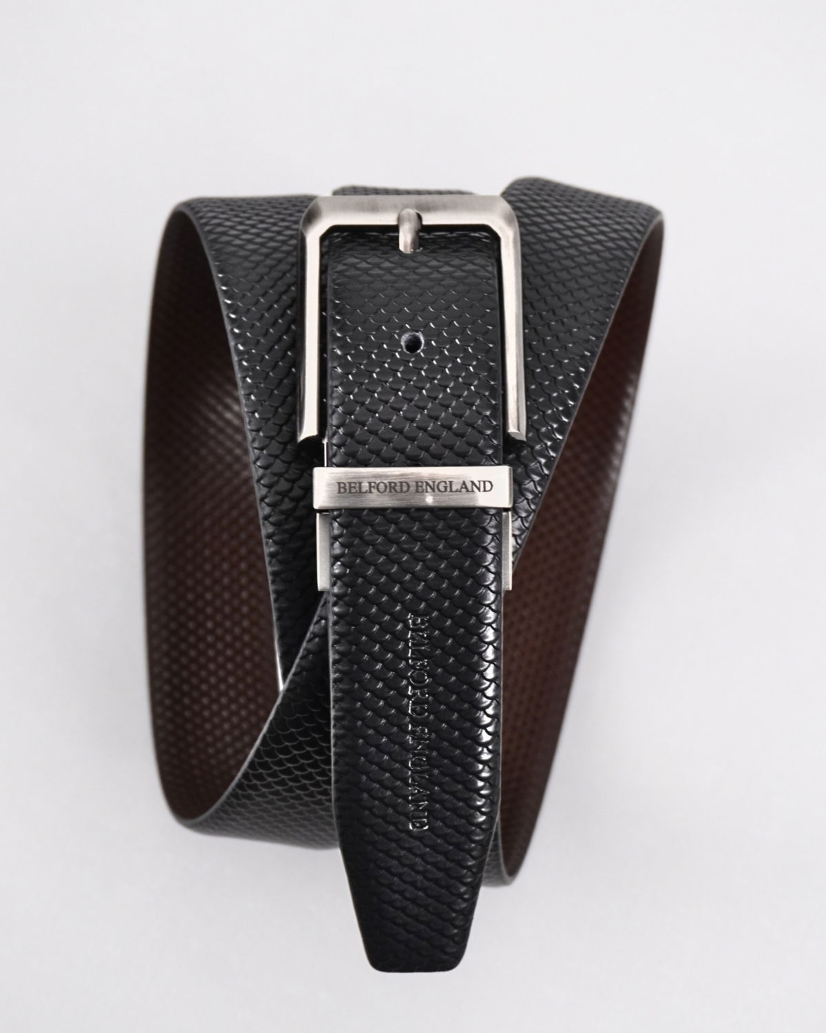 Salmon Men's Original Leather Belt Reversible (Black & Brown)