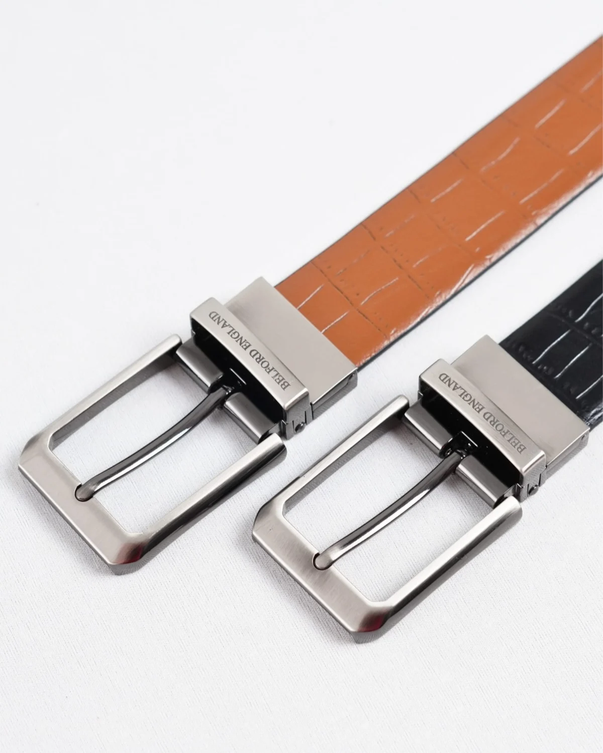 Arizona - Men's Original Leather Belt Reversible (Black & Tan) Arizona - Men's Original Leather Belt Reversible (Black & Tan)