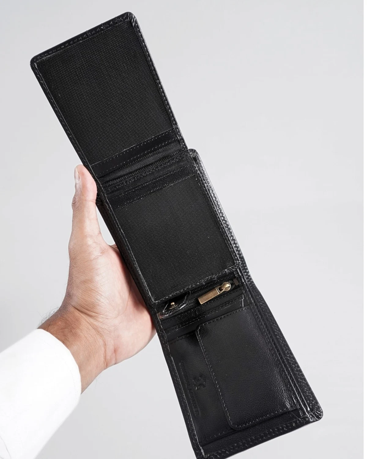 Harvard Men’s Original Leather Wallet (Jet Black) Harvard Men’s Original Leather Wallet (Jet Black)