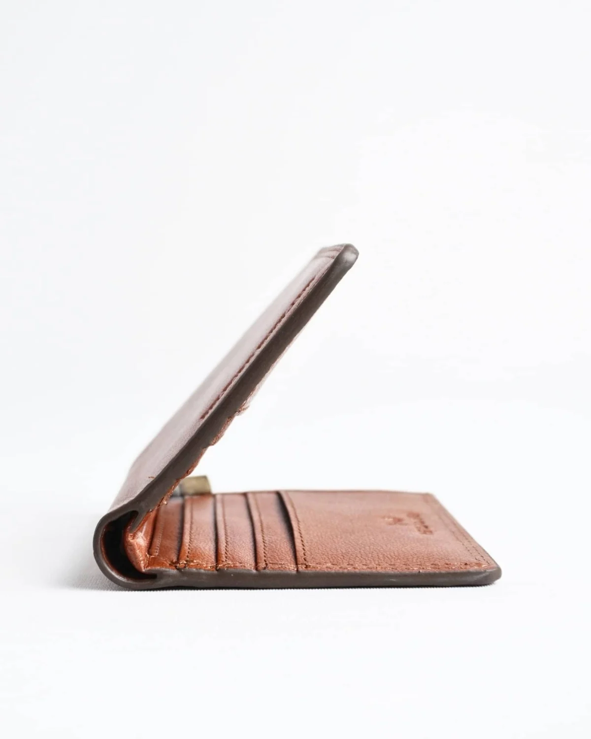 Aubrey - Men’s Original Leather Wallet (Cognac) Aubrey - Men’s Original Leather Wallet (Cognac)