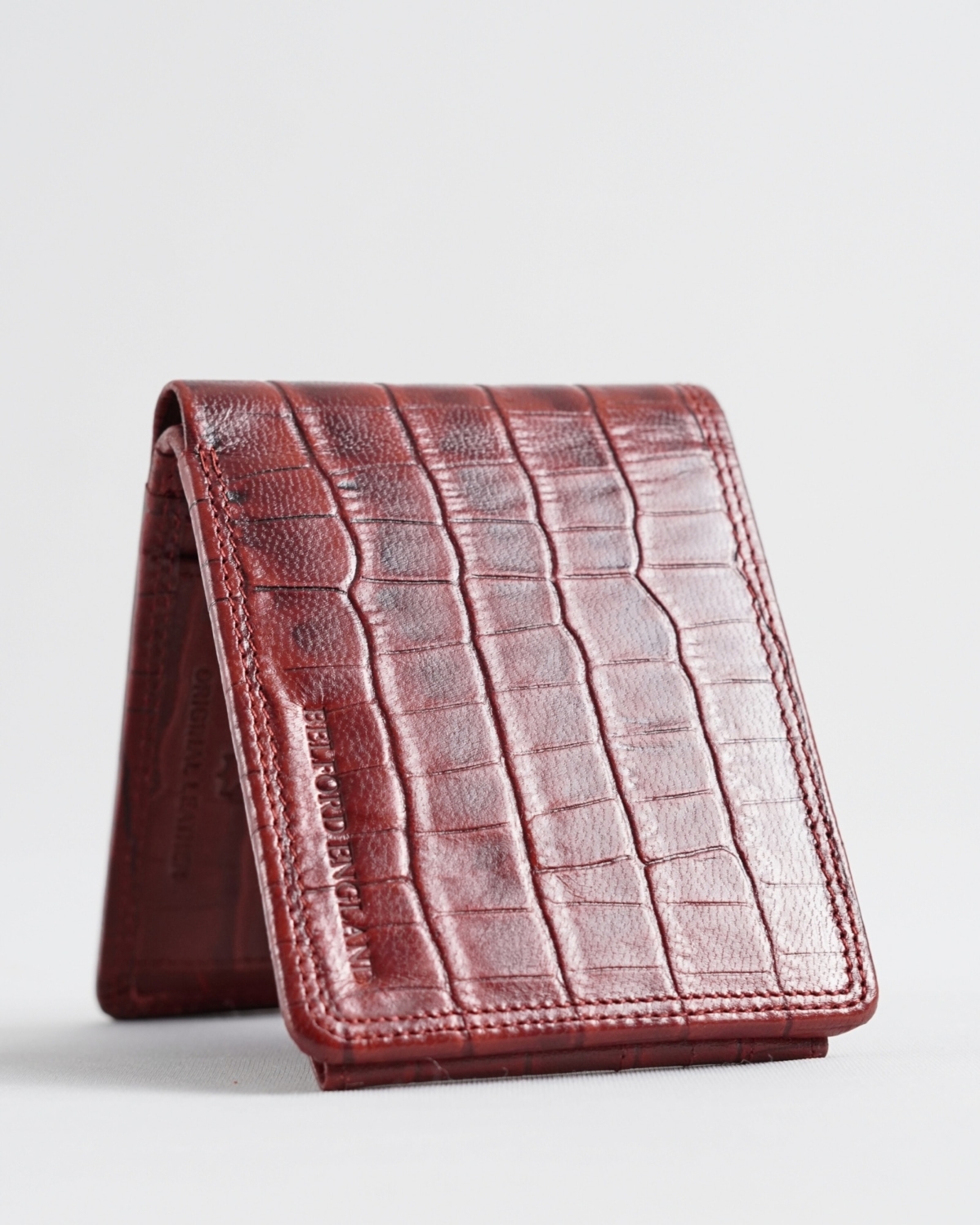 Harvard Men’s Original Leather Wallet (Croco Brown & Cherry Blend) Harvard Men’s Original Leather Wallet (Croco Brown & Cherry Blend)