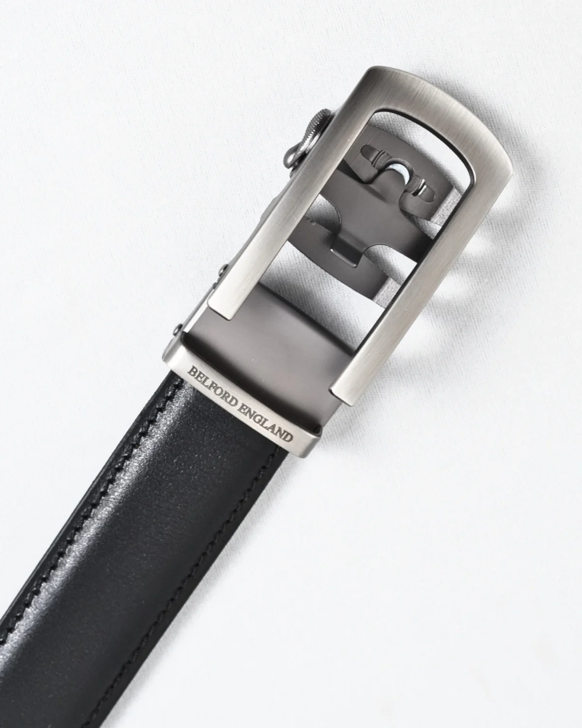 Oxford Men's Original Leather Belt (Black) Oxford Men's Original Leather Belt (Black)