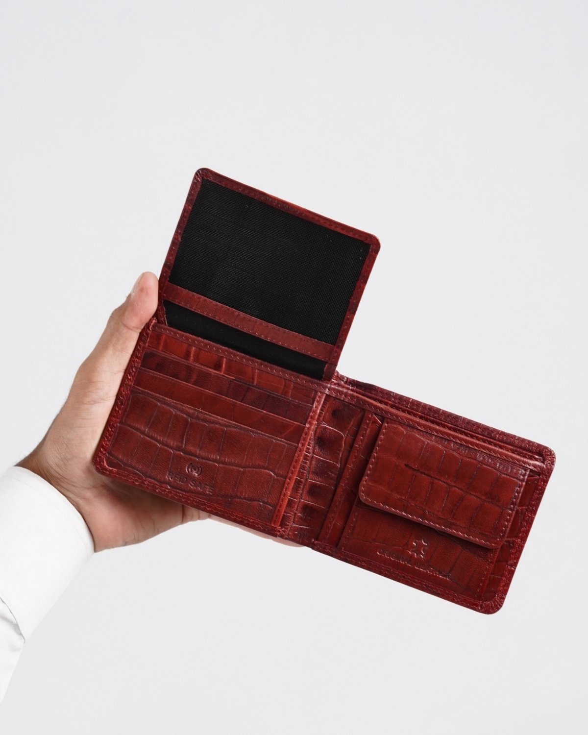 Tanner Men’s Original Leather Wallet (Croco Cherry & Brown Blend )