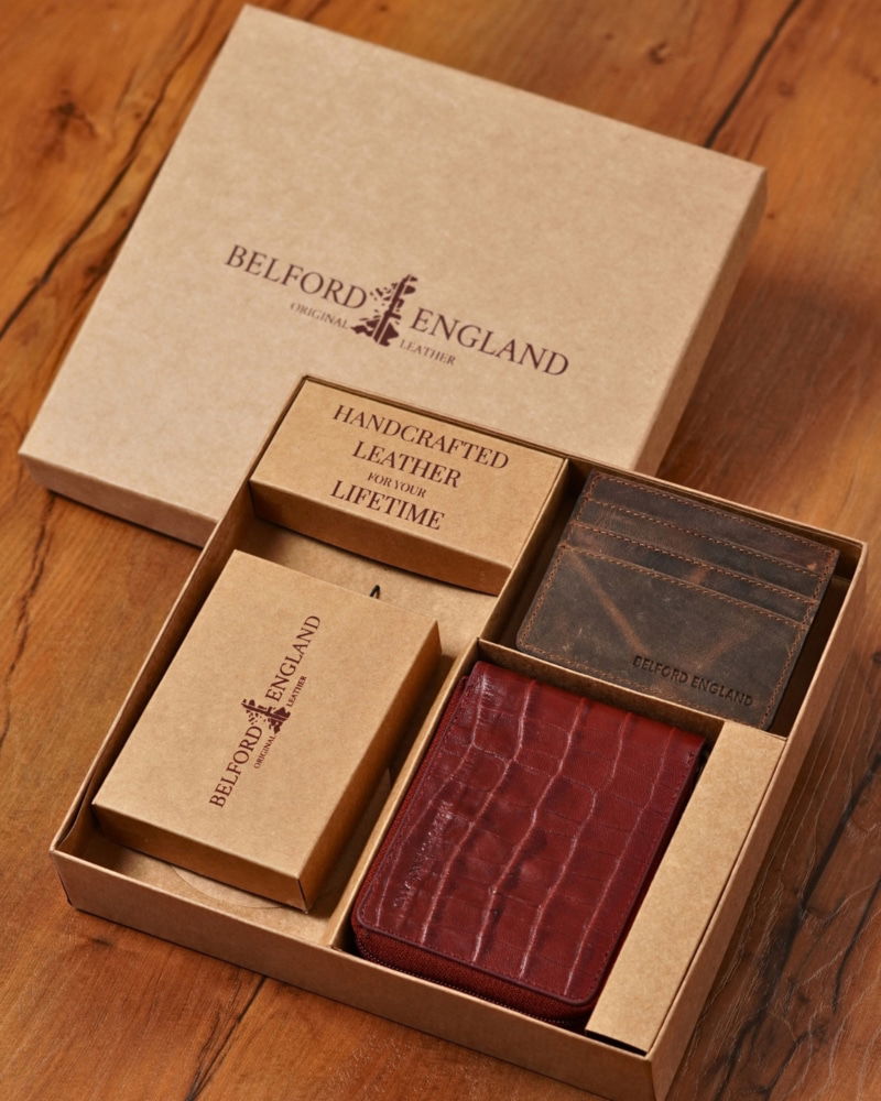 Gift For Men: Men's Personalized   Leather Wallet & Card Holder | Luxury Gift for Him (Birthday, Anniversary & Marriage)