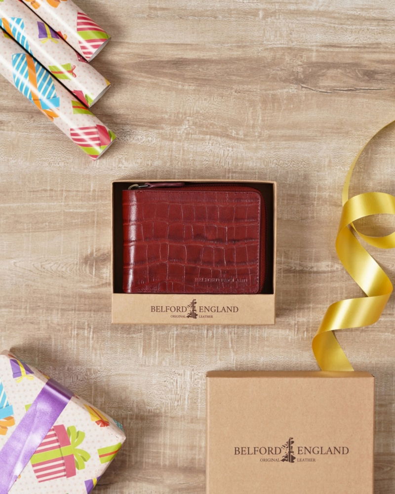 Gift For Men: Men's Personalized Leather Wallet | Luxury Gift for Him (Birthday, Anniversary & Marriage)