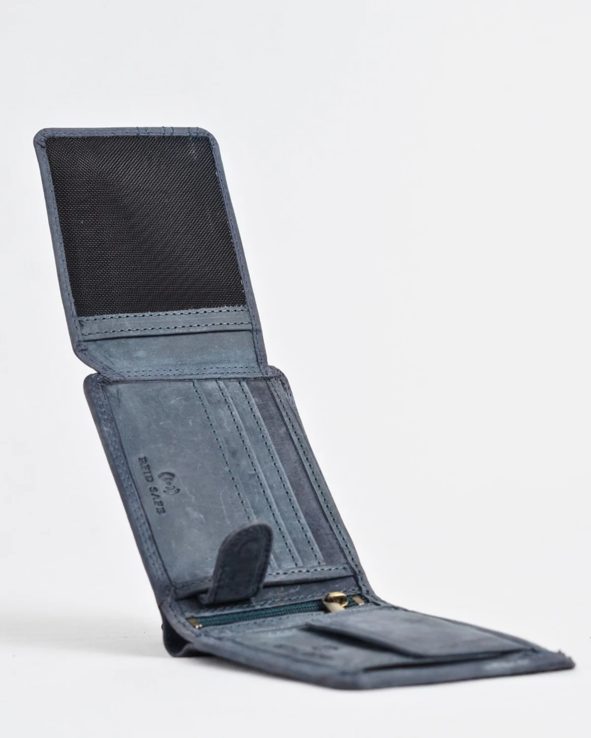 Cambridge - Men’s Original Leather Wallet (Rugged Blue) Cambridge - Men’s Original Leather Wallet (Rugged Blue)